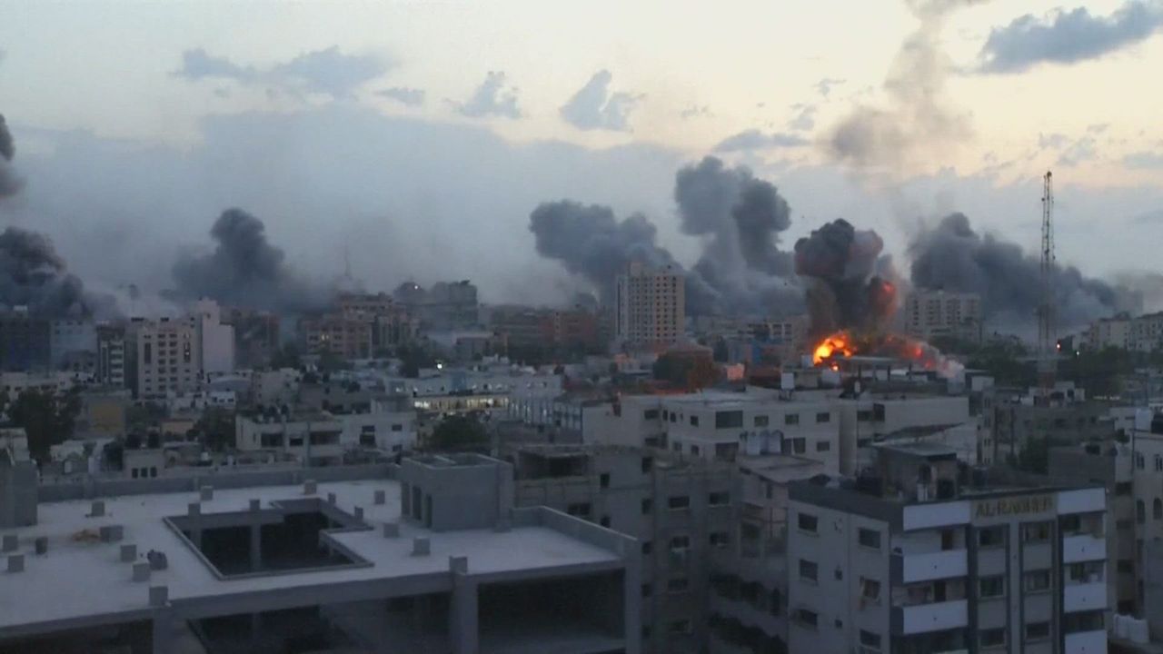 Gazze'de yaşamını yitirenlerin sayısı 10 bine yaklaştı