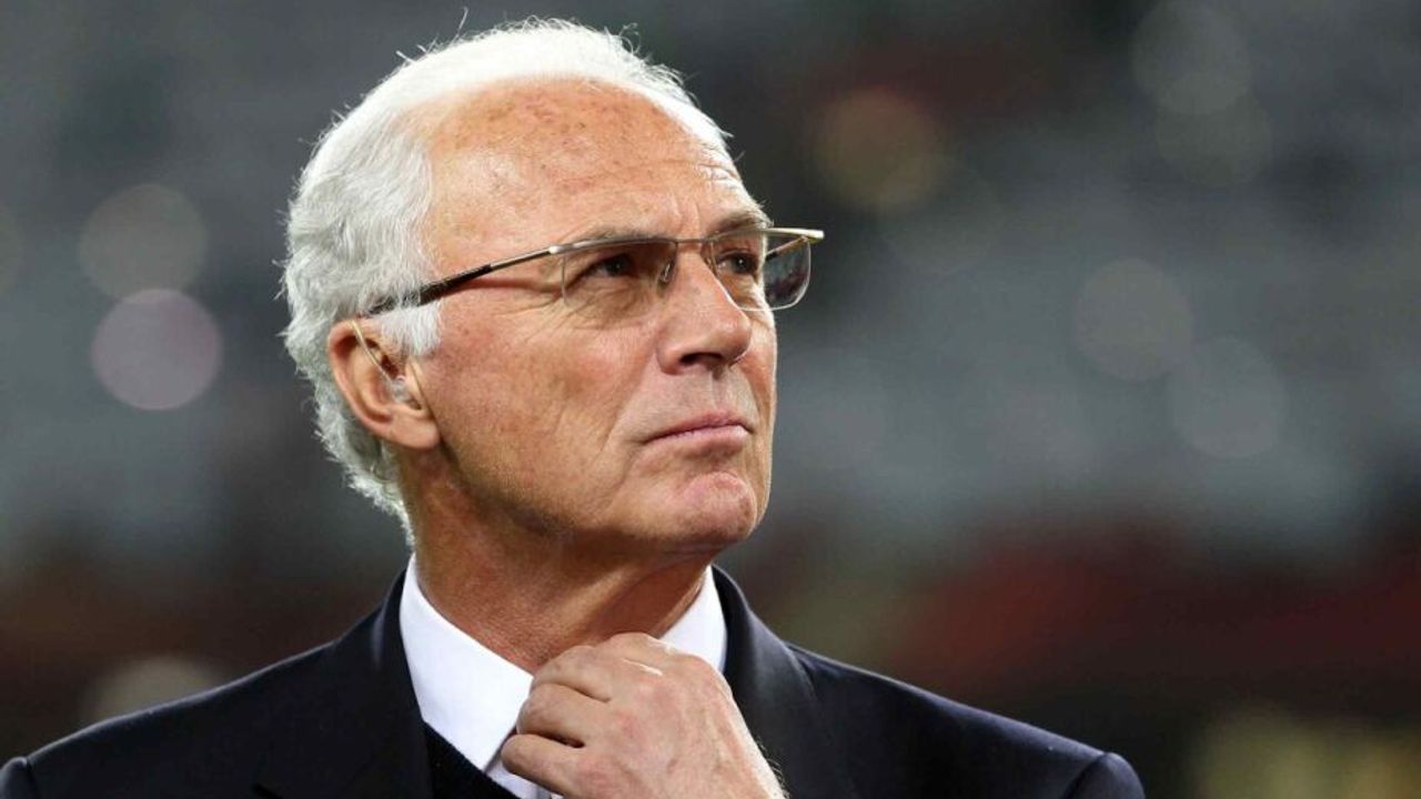 Alman futbol efsanesi Beckenbauer, yaşamını yitirdi
