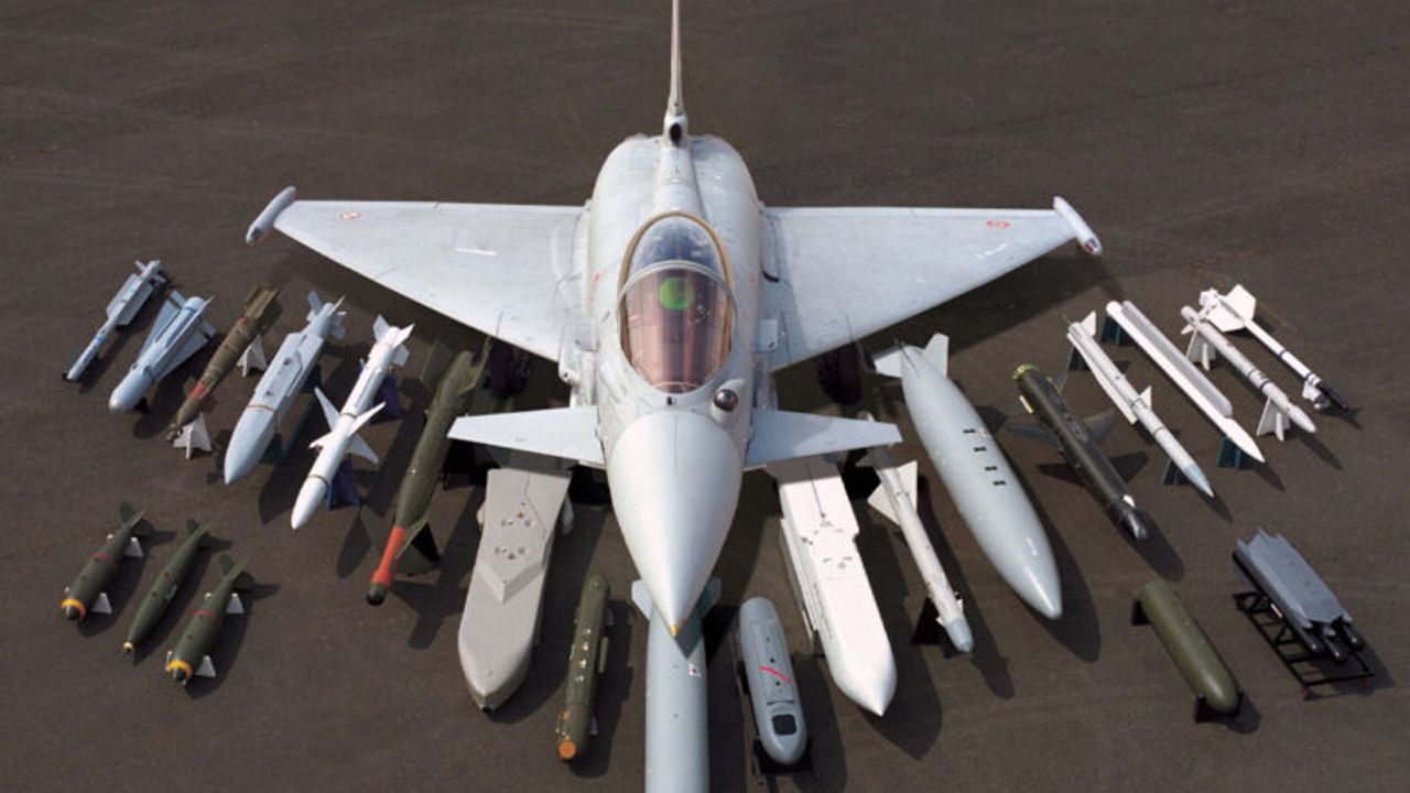 İngiltere, 2017'den bu yana ilk yeni Eurofighter Typhoon siparişini aldı; Starmer'ın Sözcüsü İmamoğlu sorusunu yanıtladı