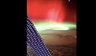 Uzaydan muhteşem kutup ışıklarını görüntüledi