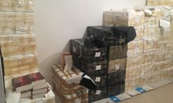 Pendik’te 11 bin 500 adet korsan kitap ele geçirildi