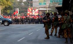 Myanmar'da kanlı gün; darbe karşıtı protestolara müdahale edildi, ölenler var