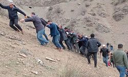 Batman'da öğrencileri ve işçileri taşıyan servis devrildi: 2 ölü, 27 yaralı