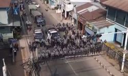 Myanmar'da medyaya "darbe"; 5 kuruluşun lisansı iptal edildi