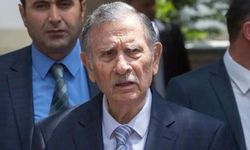 Yıldırım Akbulut yaşamını yitirdi