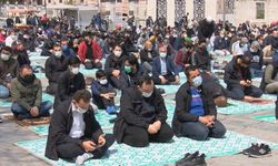 Ayasofya Camii'nde ramazan ayının ilk cuma namazı 