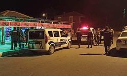 Alkol satışı yapan çiğ köfteciye polis baskını