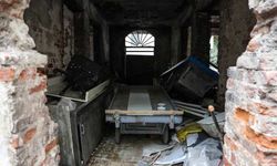 Ünlü edebiyatçının evi otopark yapıldı