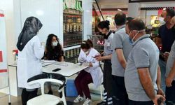 Siirt'te ikna timleri 'Aşı kısırlık yapıyor' yalanı için sahada