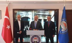 Bakan Karaismailoğlu: Türkiye, işçisinin emeğiyle kalkınacak
