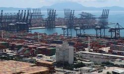Çin’de bir liman terminali virüs nedeniyle kapatıldı