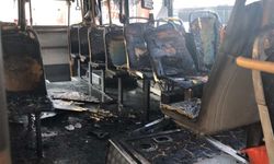Beylikdüzü'nde İETT midibüsü yandı
