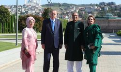 Erdoğan, Pakistan cumhurbaşkanı ile görüştü