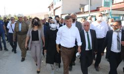 Davutoğlu: Büyük bir ekonomik sorun yaşıyoruz