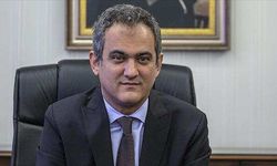 "Bugün itibarıyla 850 bin dersliğimizin sadece 434'ünde vaka nedeniyle yüz yüze eğitime ara verdik"