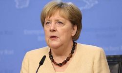Merkel: Afganistan’da son 20 yılın kazanımlarını korumak için Taliban ile diyalog devam etmeli