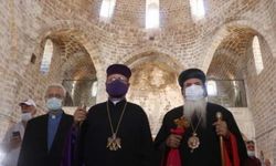 Üç Horan Ermeni Kilisesi’nde 106 yıl aradan sonra ilk ayin