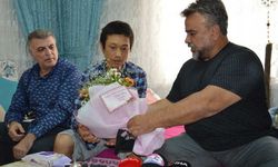 Bıçaklanan Japon turisti ziyaret edip, özür dileyen şarkıcı Bülent Serttaş: Elazığlı yanlış yapmaz, yapmışsa da yanlışlıkla yapmıştır