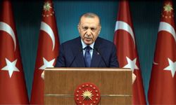 "Neymiş efendim faizleri düşürüyormuşuz. Benden başka bir şey beklemeyin. Bir Müslüman olarak naslar neyi gerektiriyorsa onu yapmaya devam edeceğim. Hüküm bu"
