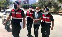 Eski polis uyuşturucuyla yakalandı