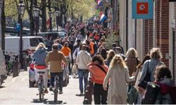 Hollanda'da ameliyatlar erteleniyor, Avusturya'da uzaktan eğitime geçiliyor, Almanya yeni önlemleri devreye alıyor