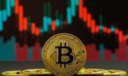 Kripto para piyasaları sert düştü: 16 saatte 122 milyar dolar silindi