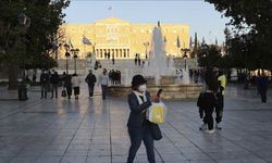Omicron'un ardından Yunanistanda yılbaşı etkinlikleri iptal edildi
