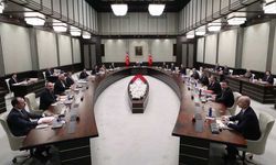 Cumhurbaşkanlığı Kabinesi toplanıyor: Masada, savaş ve hayat pahalılığı var