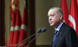 Cumhurbaşkanı Erdoğan: Terör örgütlerini sınırlarımız ötesinde gizlendikleri inlerinde vuruyor, tepelerine biniyor, başlarını eziyoruz