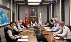 MSB Hulusi Akar'dan Karadeniz'deki mayınlara ilişkin açıklama