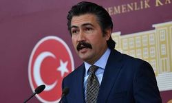 AK Parti Grup Başkanvekili Cahit Özkan görevden alındı