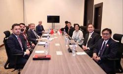 Bakan Nebati Katar, BAE ve Endonezyalı mevkidaşları ile görüştü