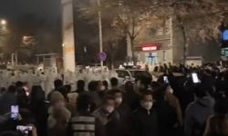 Çin'de ilk kez yaşanıyor: Halk sokağa çıktı