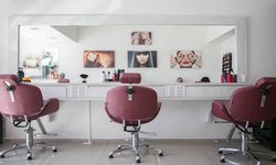 Kuaför ve güzellik salonlarına tatil düzenlemesi ertelendi