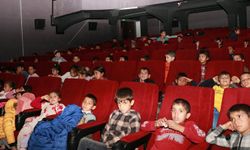 Çocuklar ilk kez dijital sinema keyfi yaşadı