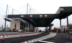 Kosova, Sırbistan sınır kapısını kapattı