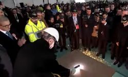 Donanmanın en büyük gemisi hizmete girdi