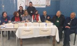 'Özgür Sanatçılar'dan depremzedelerle dayanışma