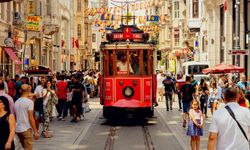 Gençler daha iyi yaşam için yurt içinde de göç ediyor