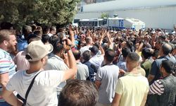 Tekstil işçilerinden 'zam' grevi