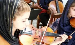 Afganistan'ın ilk kadın orkestrası sadece ülkesinde konser veremiyor