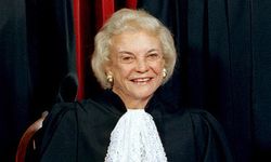 ABD Yüksek Mahkemesi'nin ilk kadın üyesi hayatını kaybetti