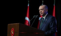 Erdoğan: Emekli maaşı alt sınırını 7 bin 500 liradan 10 bin liraya çıkarıyoruz