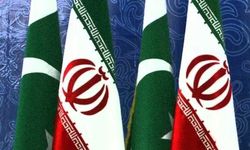 Pakistan'dan İran'a misilleme