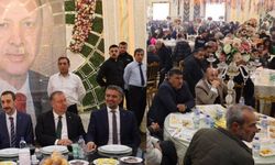 Birçok AK Parti’li yemekli masa fotoğrafını silmek zorunda kaldı