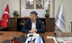 Tutdere, "AKP'ye geçeceği" iddialarına, "kirli oyun" dedi ama CHP'den de hiç söz etmedi