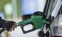 Bu gece yarısı benzine 1,27 lira zam geliyor