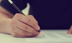 YKS'de doğru cevap istatistikleri: 12 felsefe sorusunda 1,9; 6 soruluk din kültürü ve ahlak bilgisi testinde 1,2