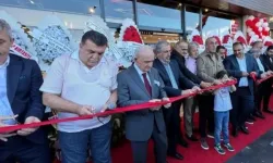 Rize'de Burger King açılışına katılan belediye başkan ve yöneticileri disipline sevk edildi