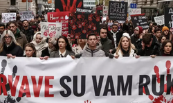 Yolsuzluğa karşı protestolar yayılıyor; Sırbistan'dan sonra Bosna Hersek ve Karadağ!